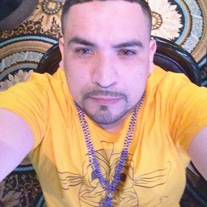 Meet your Posher, Ramiro